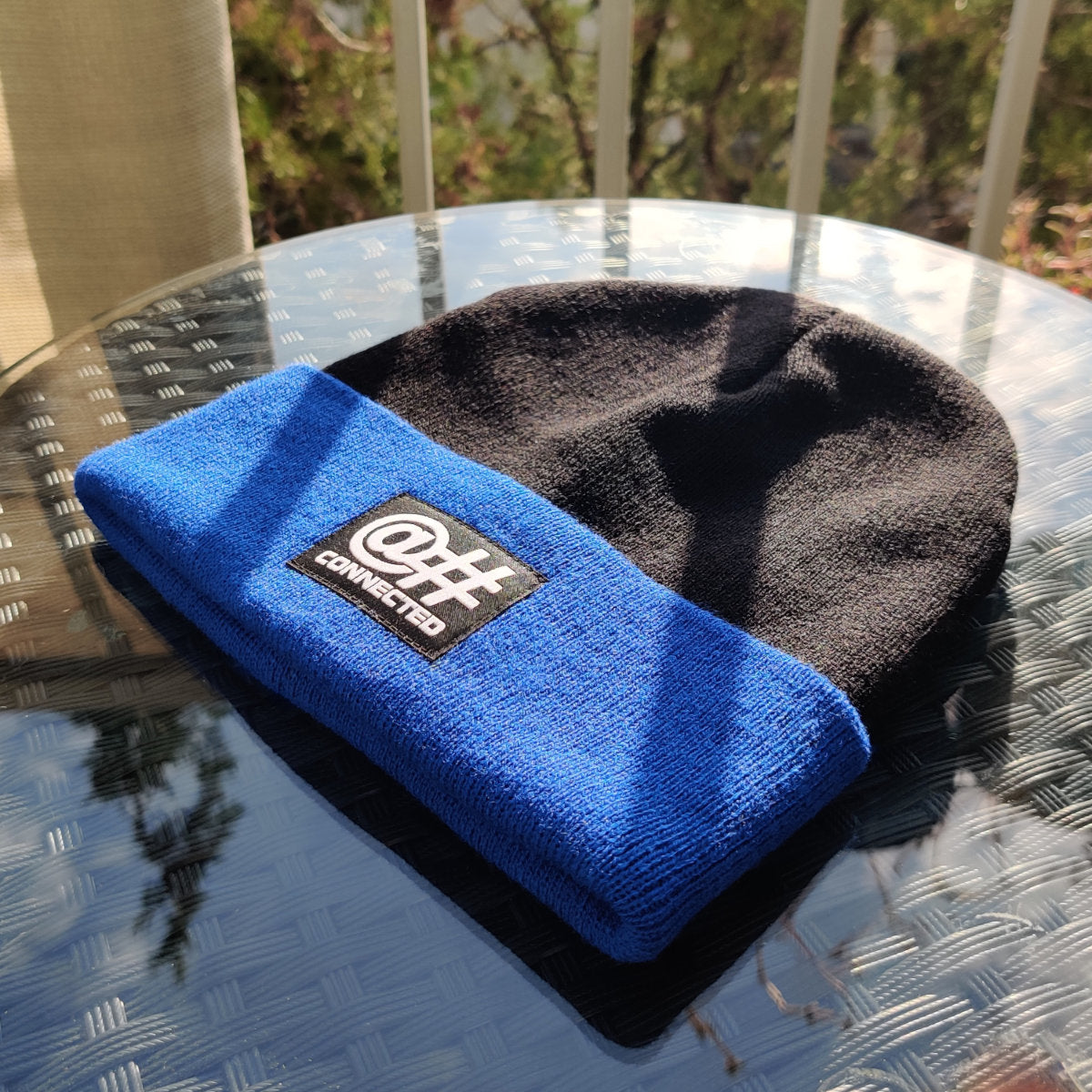 Bonnet recyclé bleu & noir