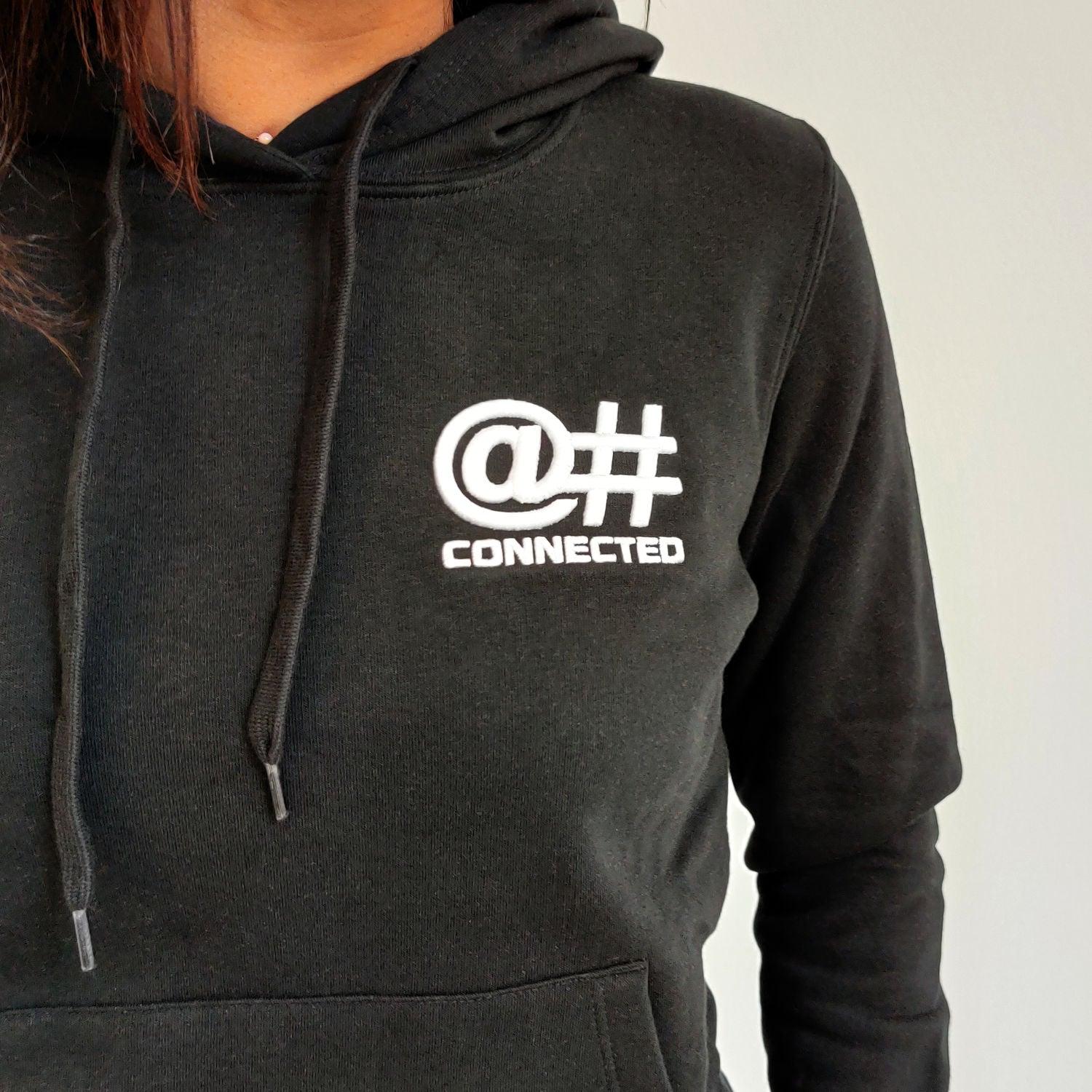 Sweat-shirt à capuche femme noir en coton bio avec broderie 3D - CONNECTED Streetwear